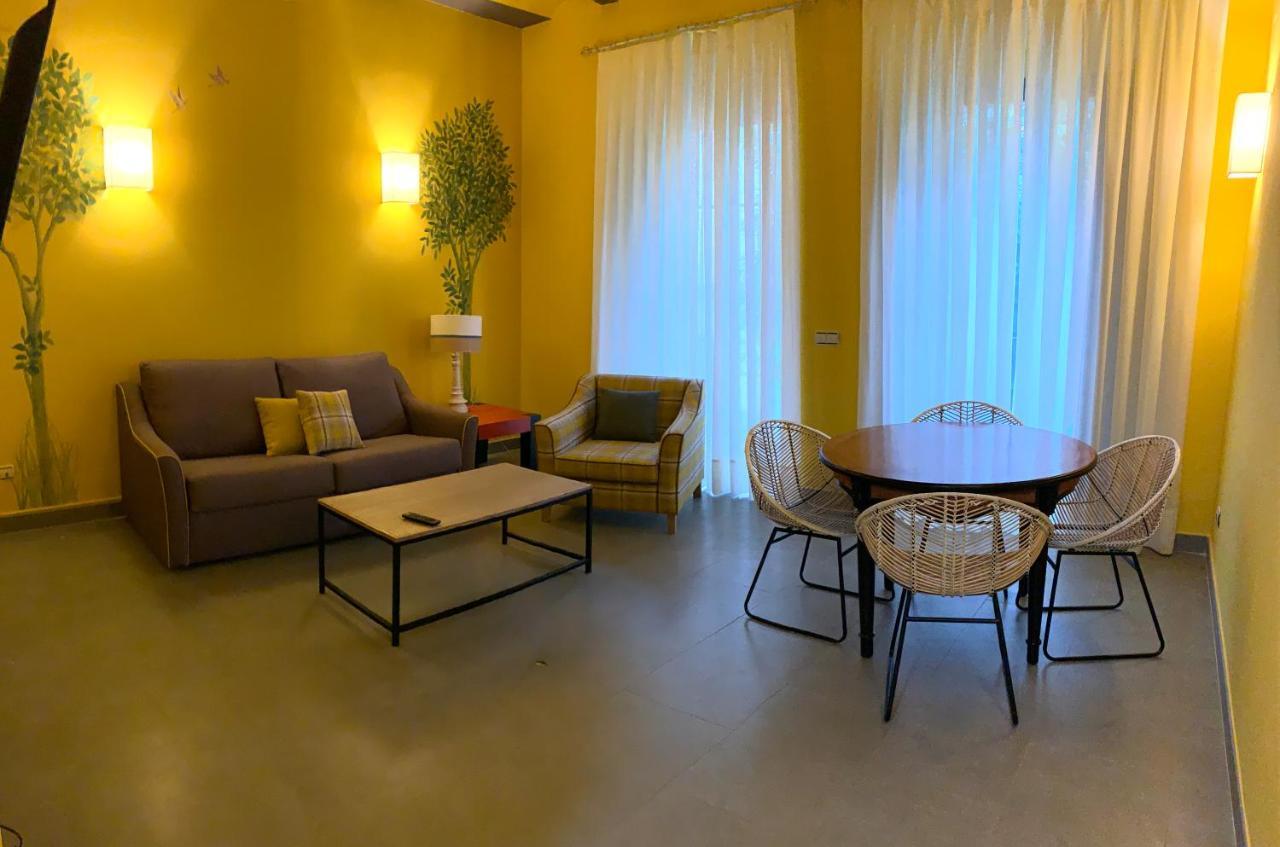 Ritual Sevilla Suites - Malaver 23 (Adults Only) Exterior photo